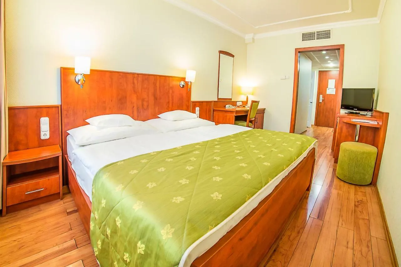 Hotel Silver Hajdúszoboszló 4*,  Węgry